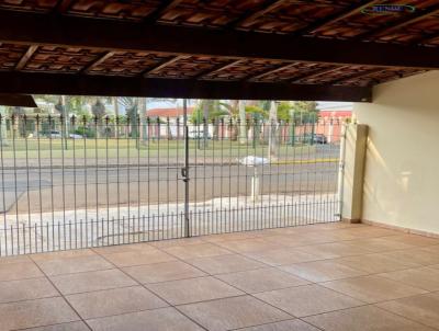 Casa para Venda, em Pirassununga, bairro Vila Guilhermina, 2 dormitrios, 1 banheiro, 1 vaga
