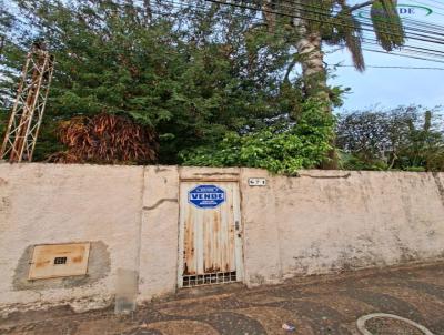Casa para Venda, em Pirassununga, bairro Centro, 2 dormitrios