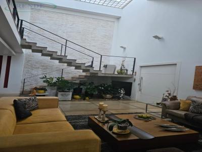 Casa para Venda na cidade de Pirassununga no bairro Centro