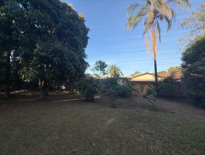 Ch�cara para Venda, em Pirassununga, bairro Vila S�o Guido, 3 dormit�rios, 1 banheiro