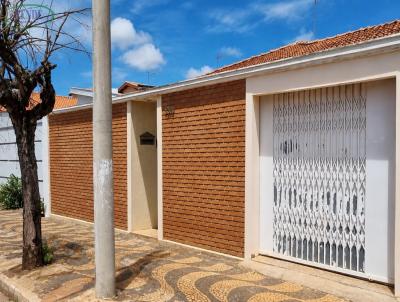 Casa para Venda na cidade de Pirassununga no bairro Centro