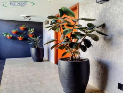 Casa para Loca��o, em Pirassununga, bairro Jardim Kanebo, 2 dormit�rios, 3 banheiros, 2 su�tes, 2 vagas